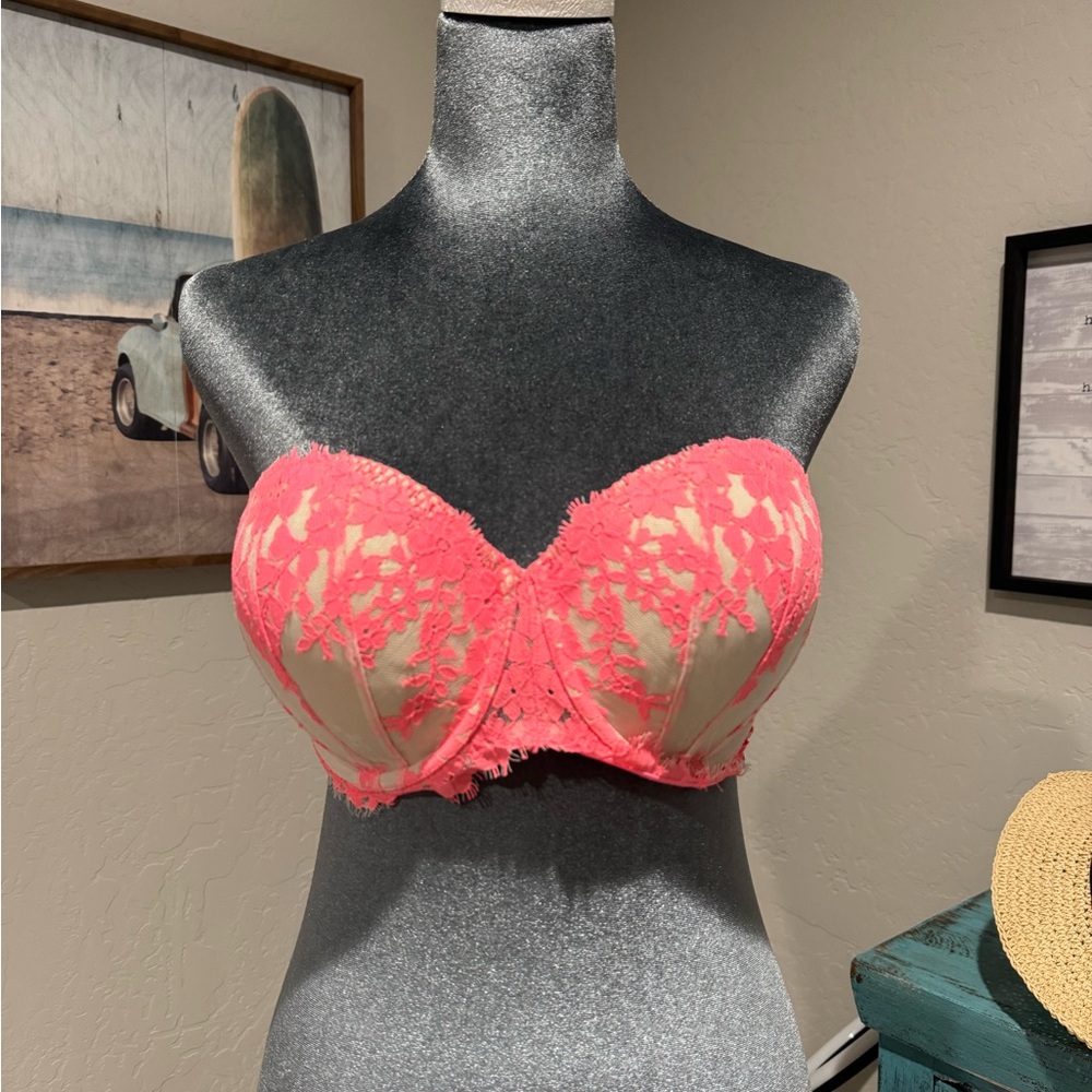 Victoria’s Secret dream angel 36D strapless pink lace underwire womens bra EUC